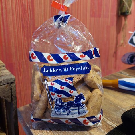 Diverse lekkere koeken en koekjes uit Friesland